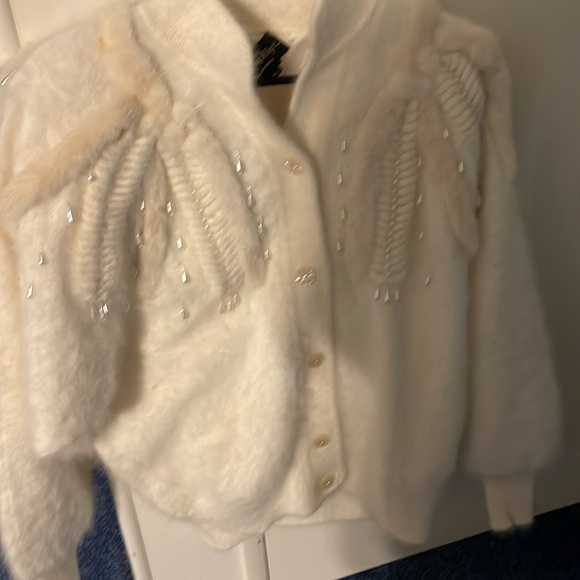 White Textured Knit Cardigan with Ribbed Details - Picture 5 of 6